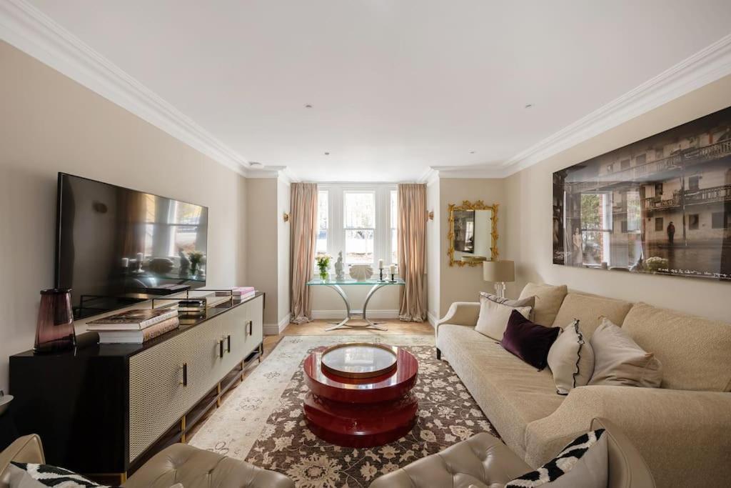 Casa vacanze Beautiful 4-bed House Next To Battersea Park Londra